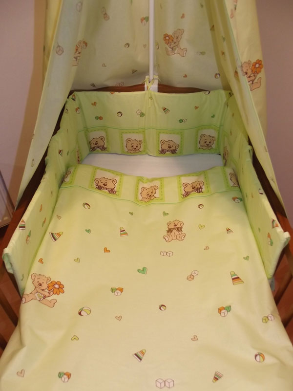 BABY Mantinel do dětské postýlky Medvídek Zelená